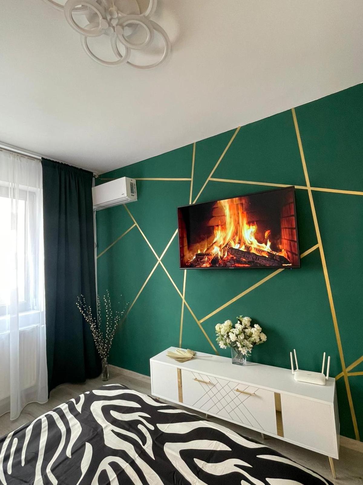 Golden Shades Apartment Chiajna Exterior photo